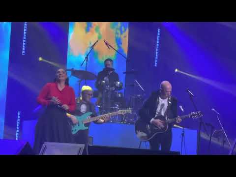 Видео: Елена Ваенга. Хорунжий. Юбилейный концерт А.Я.Розенбаума 13.09.21.