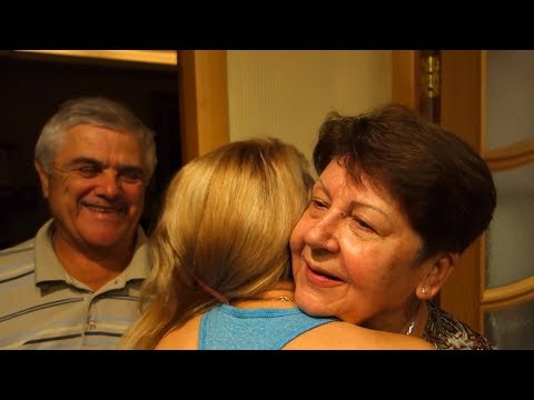 Видео: ♥ С ДНЕМ РОЖДЕНИЯ МАМА!!! ♥ X-FIT ♥ ВЛОГ ♥  LUSIENA LIVE TV