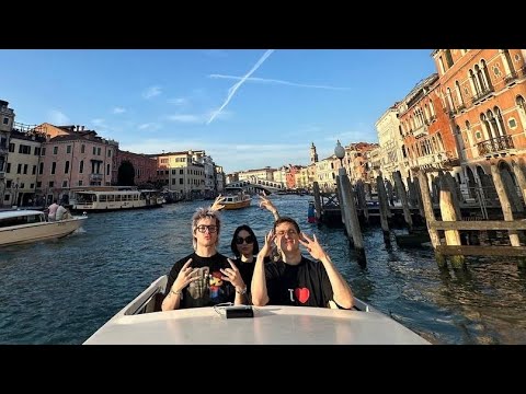 Видео: НА ГОНДОЛЕ ПО ВЕНЕЦИИ ПОД КОКТЕЙЛЯМИ | СТРИМ ИЗ ВЕНЕЦИИ | ДЕНЖЕР ЛЕХА, ЭВЕЛОН, ДИАНА РАЙС