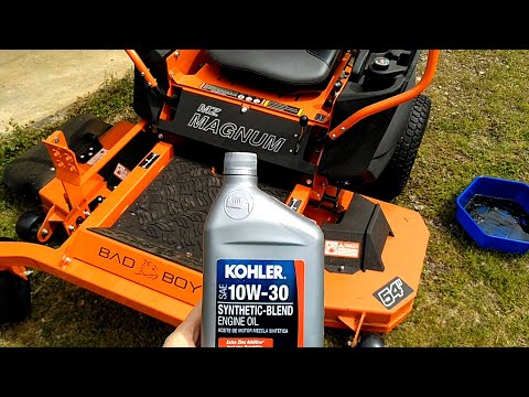 Видео: Замена масла в моем Bad Boy MZ Magnum 54