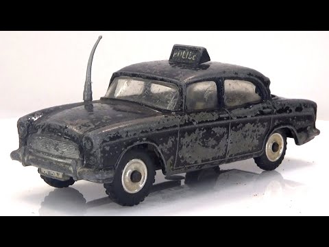 Видео: Полицейская патрульная машина Humber Howk. Реставрация игрушки Dinky Toys № 256.