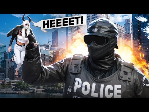 Видео: ДЕВУШКИ СПАСАЛИСЬ КАК МОГЛИ в ГТА 5 РП - GTA 5 RP MAJESTIC RP