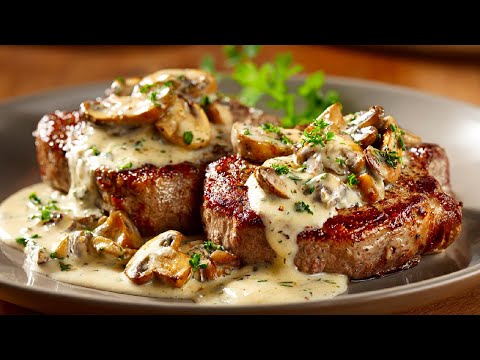 Видео: Нежное свиное филе в сливочно-горчичном соусе с грибами! Невероятно вкусно!