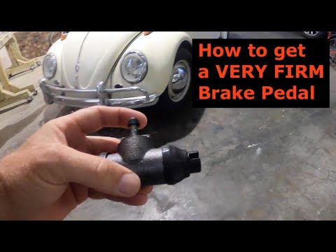 Видео: 1961 VW Beetle — твердая педаль тормоза — 157