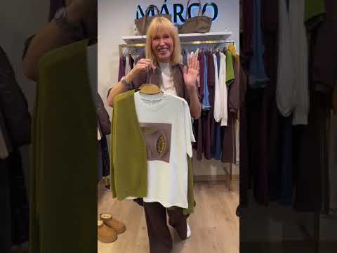 Видео: Модные тренды осень зима 2025-2026. Показ красивой женской одежды. 