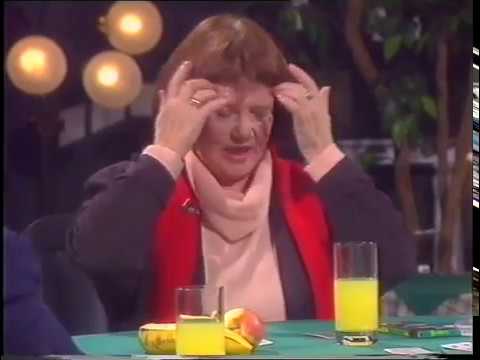 Видео: ИЗВЕСТНЫЕ ПЕТЕРБУРГСКИЕ АРТИСТЫ - ЗОЯ ВИНОГРАДОВА, АЛЕКСАНДР ДОЛЬСКИЙ, ГЕРМАН ОРЛОВ В БЛЕФ-КЛУБЕ