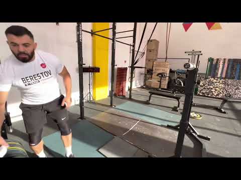 Видео: Толчок в ножницы. Техника и подсобные упражнения