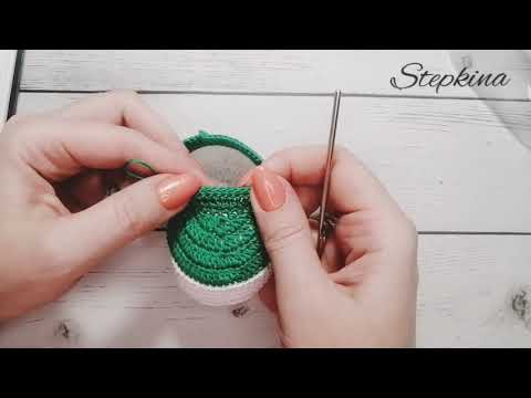 Видео: Вязание крючком. Пинетки Ботиночки Урок "Верх + Язычок"