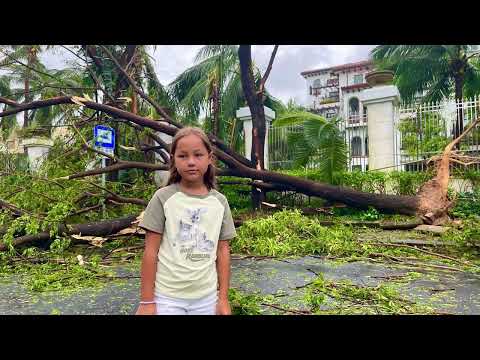 Видео: Тайфун Кадзики 2025 Китай остров Хайнань, Санья отель Палм бич