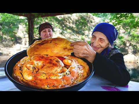 Видео: Лучший бабушкин рецепт курицы | Деревенская жизнь