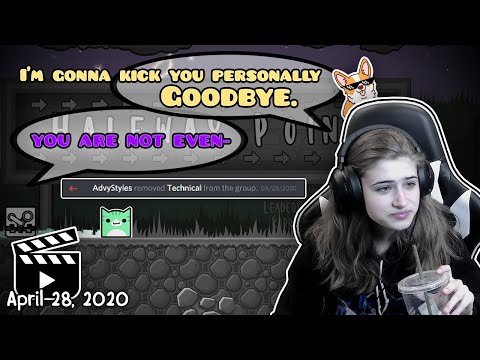 Видео: МОИ ЛУЧШИЕ КЛИПЫ НА TWICH — ГОД 1 | Juniper