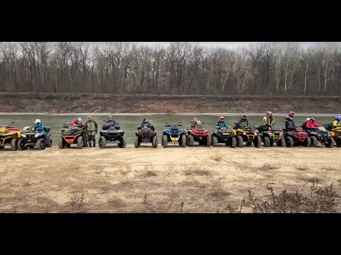 Видео: Покатушки: БАТЛ БРП 1000 ХМР И РМ 800  RM-800 DUO ГЛИССЕР ПО ВОДЕ И КВАДРОКОРПОРАТИВ В УРЮПИНСКЕ