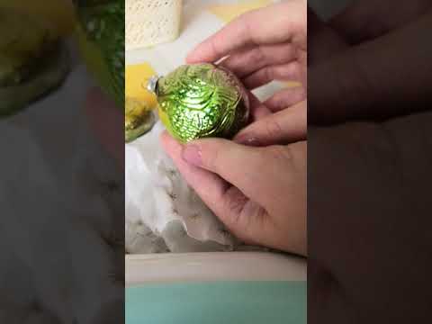 Видео: Ёлочные игрушки советских времен. Распаковка посылки игрушек г. Малая Вишера объединение Светлана