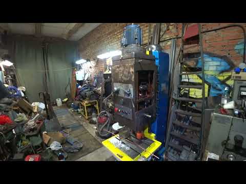 Видео: Вертикально-сверлильный станок 2Н135  продолжаем ремонт 3часть .