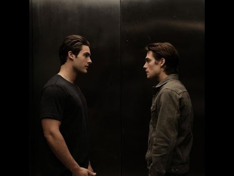 Видео: Thiam \ Theo and Liam / Тео и Лиам / Волчонок \ Teen Wolf— Skin & Bones