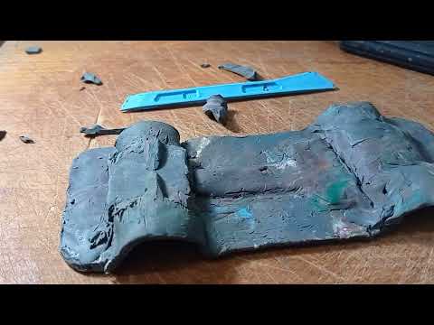 Видео: как слепить BMW из пластилина за 5 часов