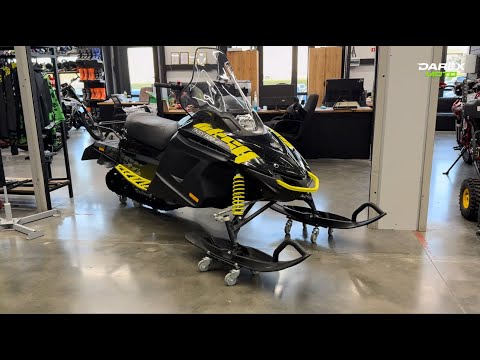 Видео: Обзор на снегоход от Русской механики Тикси 500 Darex Moto