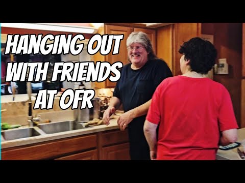 Видео: Прогулка с друзьями в OFR