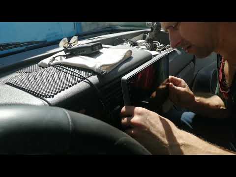 Видео: Установка 10"магнитолы incar tmx-7710-6 vw T4.