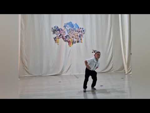 Видео: Танец "Огород"