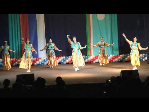 Видео: АМК Якутский танец 04-11-2014