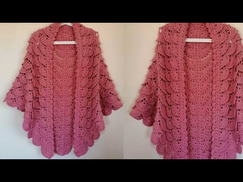Видео: Новая треугольная шаль крючком с объемным узором