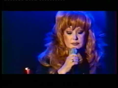 Видео: Алла Пугачева - Свеча горела (2000, Витебск, Live)