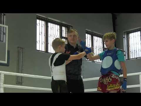 Видео: Чемпіонат міста Павлограда з  бойових мистецтв Комбат Самозахист ІСО (К1-комбат, фрі-бокс) Part 2.