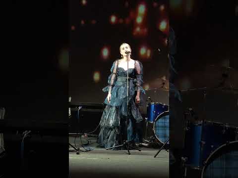 Видео: ты везде - Элли на маковом поле (26.05.24)