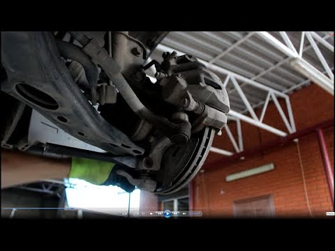 Видео: Замена передней шаровой опоры на Kia Sorento 2,4  Киа Соренто 2013 года