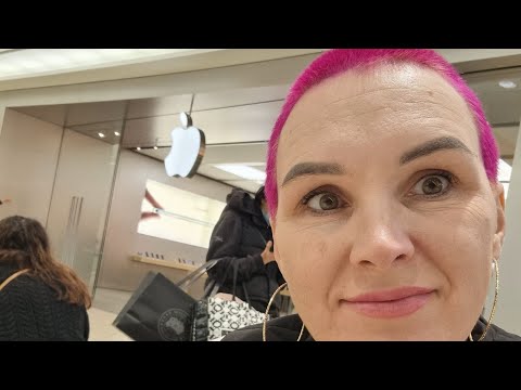 Видео: Жду очередь в Apple(