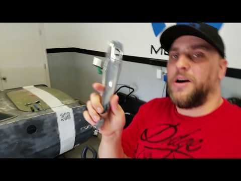 Видео: Замена наружной дверной ручки Chrysler 300C 2007 года