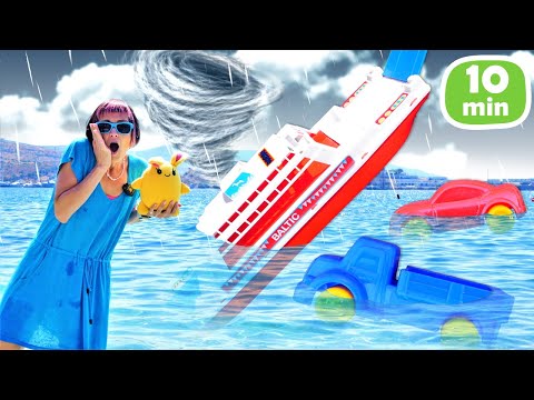 Видео: Шторм на пляже! 🚢💛 Спасаем игрушки и укладываем Лаки спать с доброй сказкой