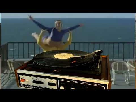 Видео: электрофон Аккорд Стерео (turntable Akords Stereo)