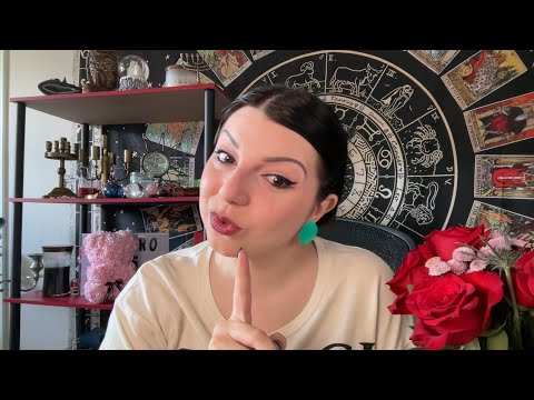 Видео: Будет ли он действовать в ближайшее время? Таро Юлия Петрова