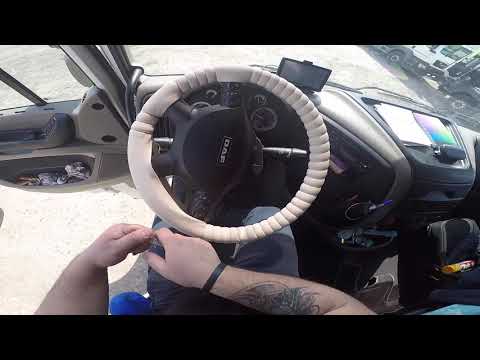 Видео: обматываю кремовый DAF