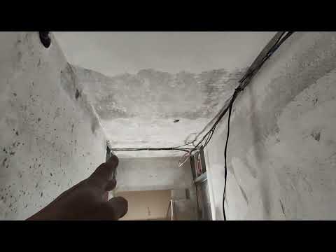 Видео: Часть-9 Коридор! Демонтаж шкафа антресоли из ДСП. Монтаж  2-х щитков Hager в стену из гипсокартона!