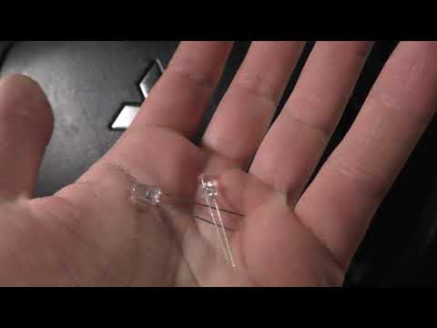 Видео: Замена светодиода СИД в автомобильной сигнализации.  Делаем охрану заметнее.