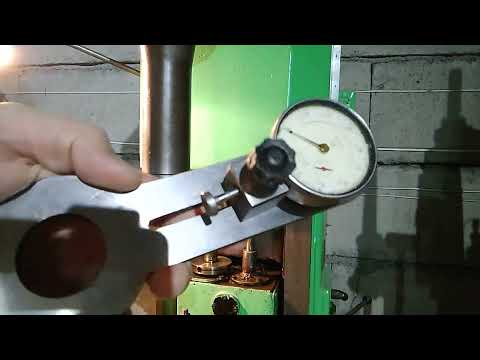 Видео: приспособление для выставления резца на размер станка 2а78
