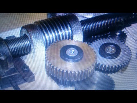 Видео: червяк и шестерня подачи на корвет 402