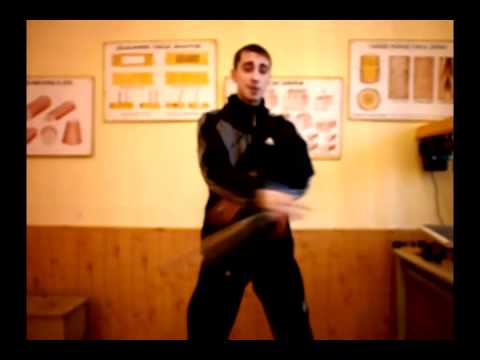 Видео: Нунчаку фристайл видео уроки - горизонт. перехваты