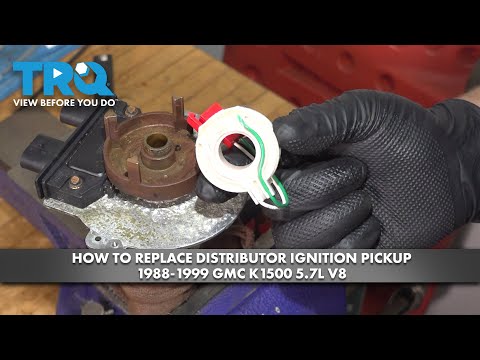 Видео: Как заменить датчик зажигания распределителя зажигания на GMC K1500 5.7L V8 1988-1999