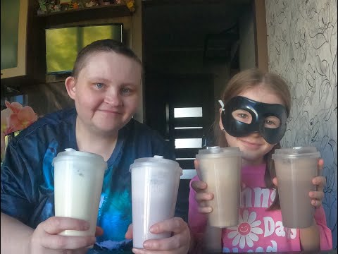 Видео: Доставка Мил шейков!!!!!!!!!!!!!!!!( Яндекс Лавка)!!!!!!!!!