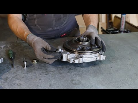 Видео: Как достать клапан насоса, не снимая вариатор..