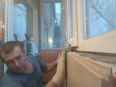 Видео: Приклеиваем ламинат к пенополистиролу.