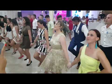 Видео: Serbian wedding  - СРПСКА СВАДБА - SRPSKA SVADBA  Mladenovac 2