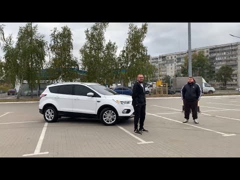 Видео: Ford Escape 2017 Сімейний автомобіль з двигуном від боліда F1 (майже)