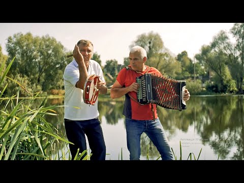 Видео: Дві польки з Зінькова (гармошка і бубон)