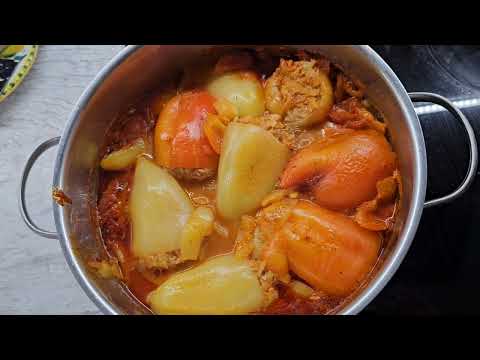 Видео: Покрасил Маму ,приготовил фаршированный 🌶.