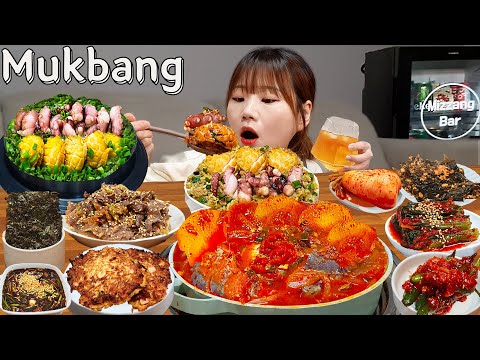 Видео: Sub)Real Mukbang- Корейские домашние блюда🍱 Рис с осьминогом и морским ушком🦪 Рагу из скумбрии🔥 ASMR